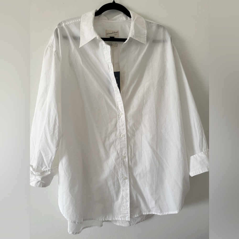 🔥 FLASH SALE Universal Thread Oversized fit Women’s White Blouse NEW WITH TAGS